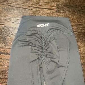 Olive green scrunch butt leggings